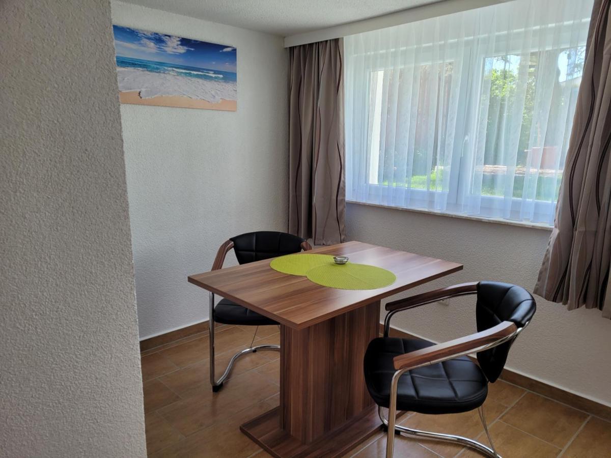 2-Raum Ferienwohnung Зиновиц Екстериор снимка